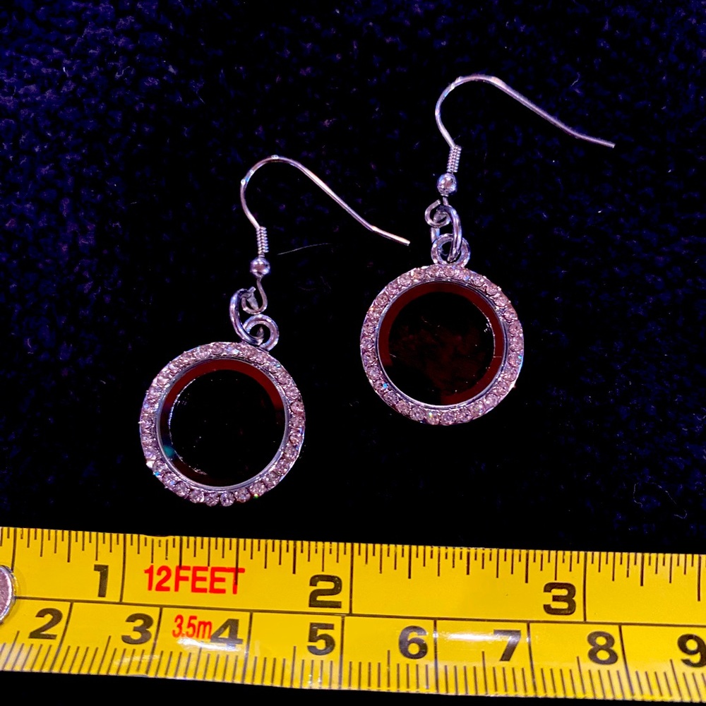 Gorgeous little locket earrings new